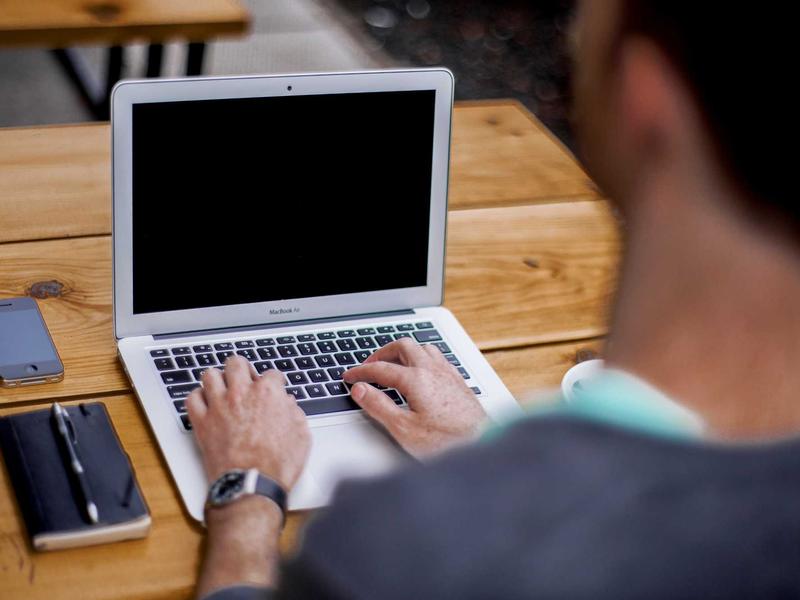 地铁2035<br>dnvvvtt.cn 地下城求生记